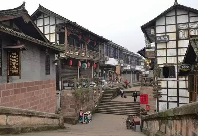 救援音乐系学生